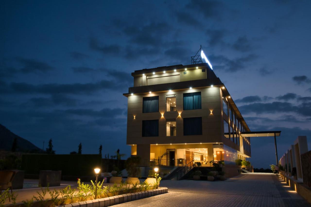 Sterling Pushkar Hotel Buitenkant foto