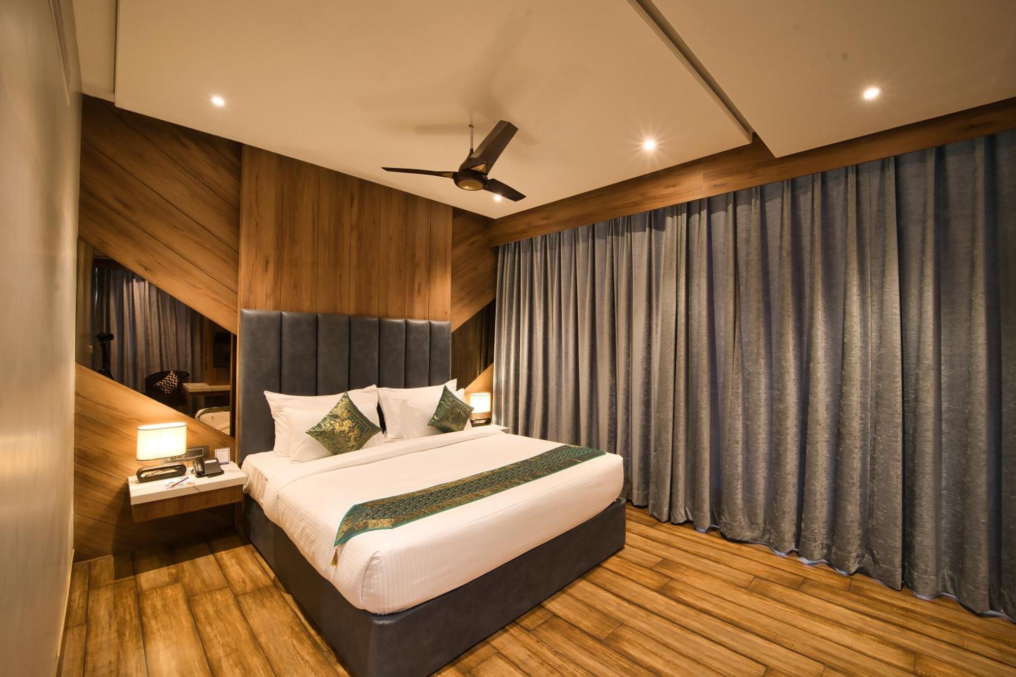 Sterling Pushkar Hotel Buitenkant foto